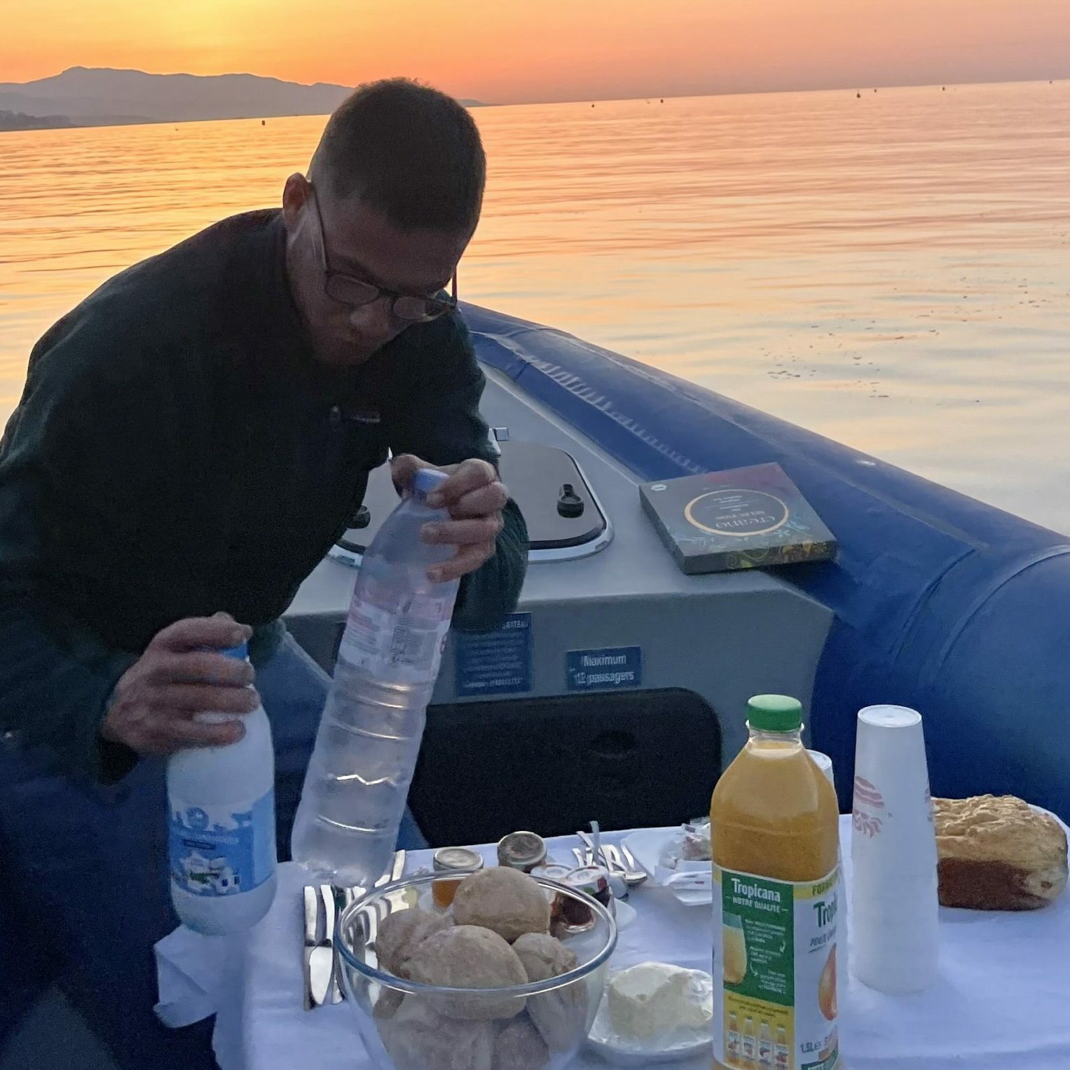 bateau-nissa-croisières-sunrise-excursion-breakfast