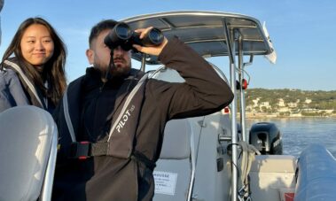 jumelle-couple-goal-nissa-croisières-boat-trip